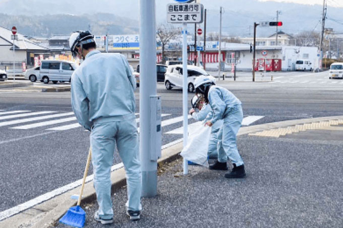 美化活動の様子