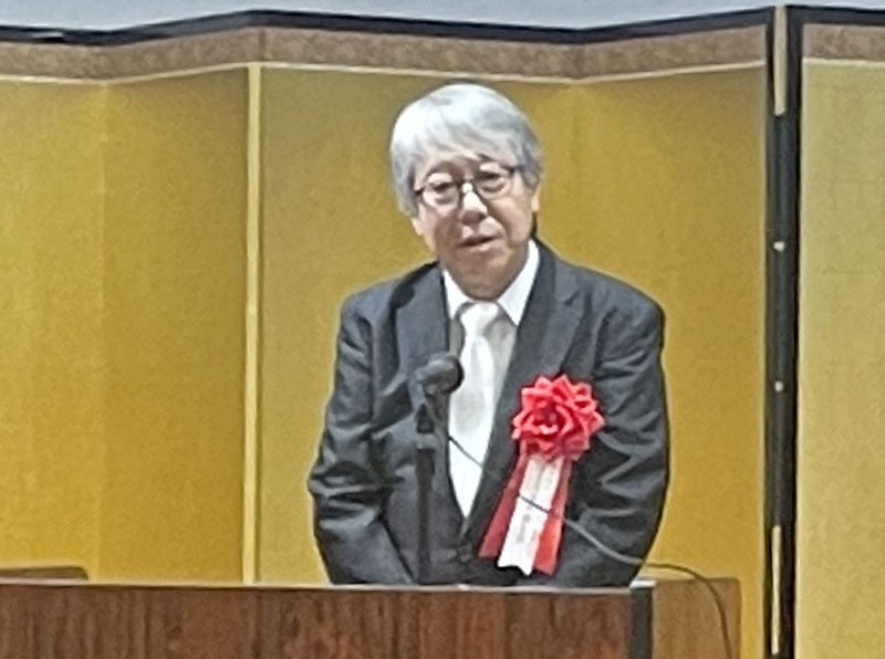 津田鶴太郎理事長