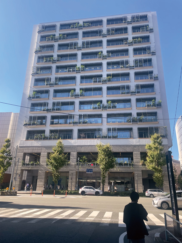 「中央日土地博多駅前ビル」の外観