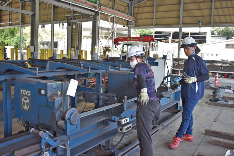 現場では女性の職人も活躍