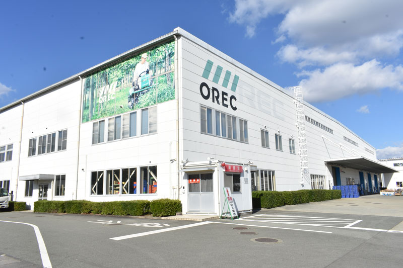 本社併設の広川工場