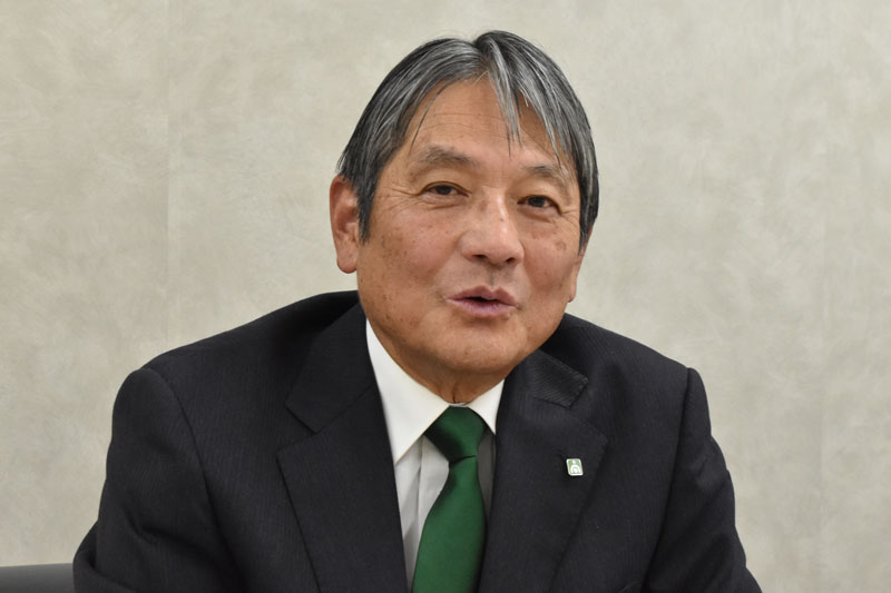 総合メディカル（株）　取締役会長　坂本賢治 氏