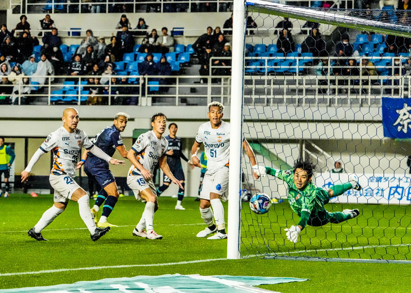 清水戦で同点ゴールを決めたザヘディ　撮影：ヒデシマ氏