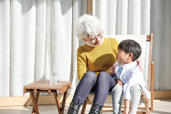 つながりの設計例「幼老複合施設」 （あなぶきメディカルケア（株）HPより引用） 