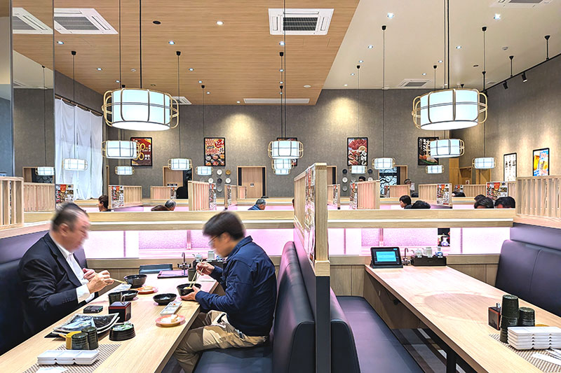 すし大臣 魚蔵 板付店