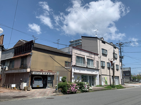 菰田西2-2-3