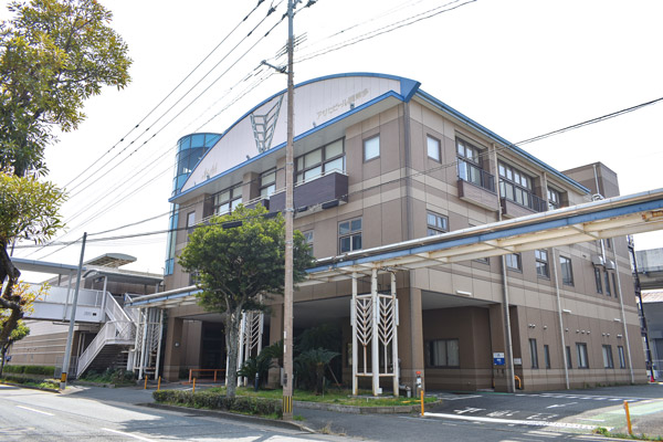 閉店した「アサヒビール園博多店」