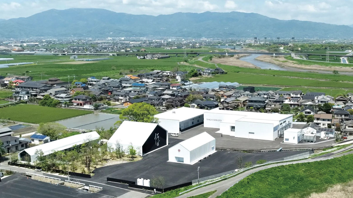 リニューアルされた佐嘉酒造の全景