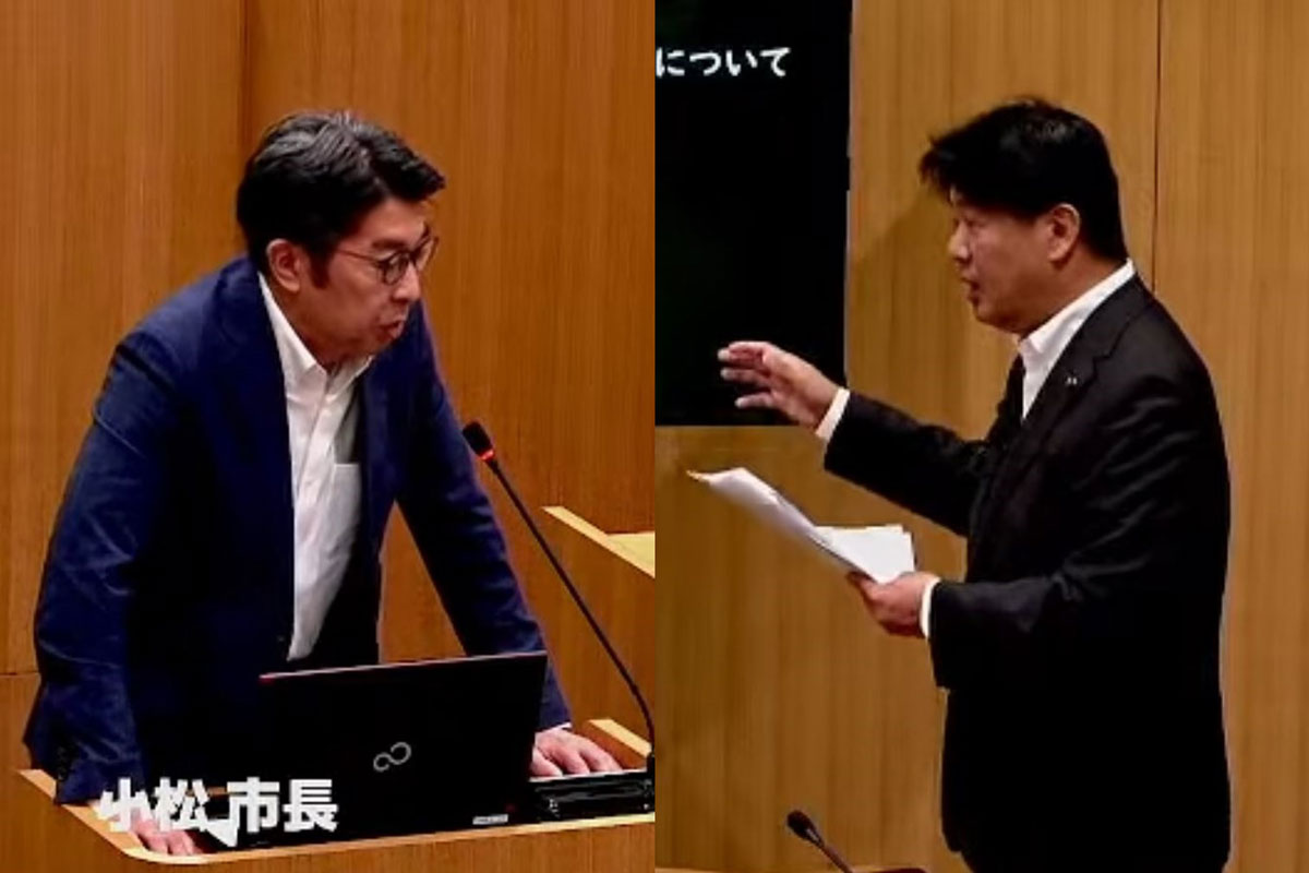 答弁する小松政武雄市長（左）と、質疑する豊村貴司議員（右） 出所：武雄市の公式YouTubeチャンネル