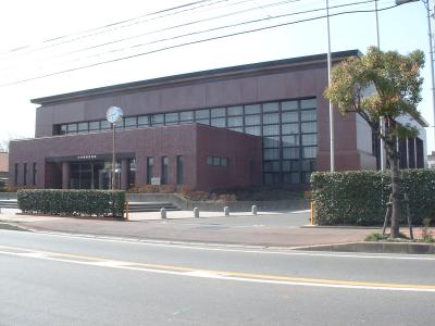 志免町民体育館　志免町HPより