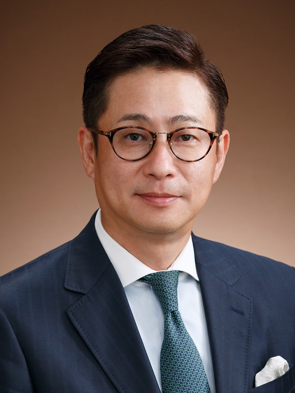 （株）プレジデントハカタ　代表取締役　友杉隆志 氏