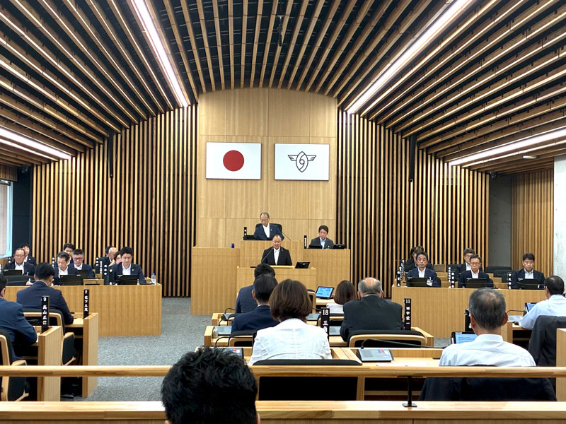 八女市議会