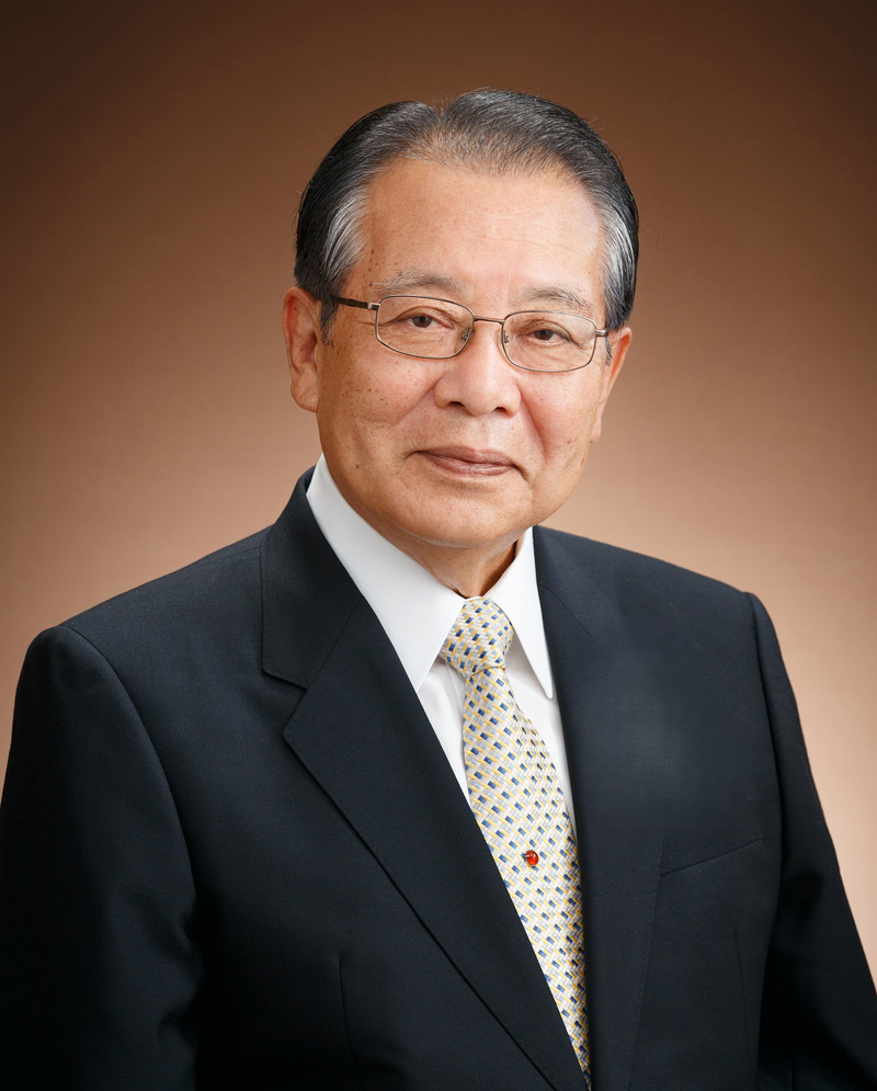 藤本顕憲氏