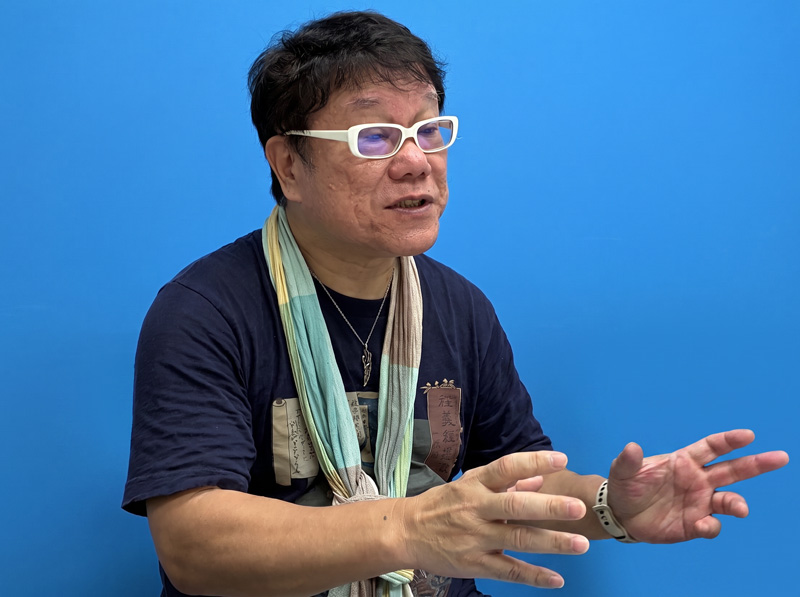 仲谷一志氏