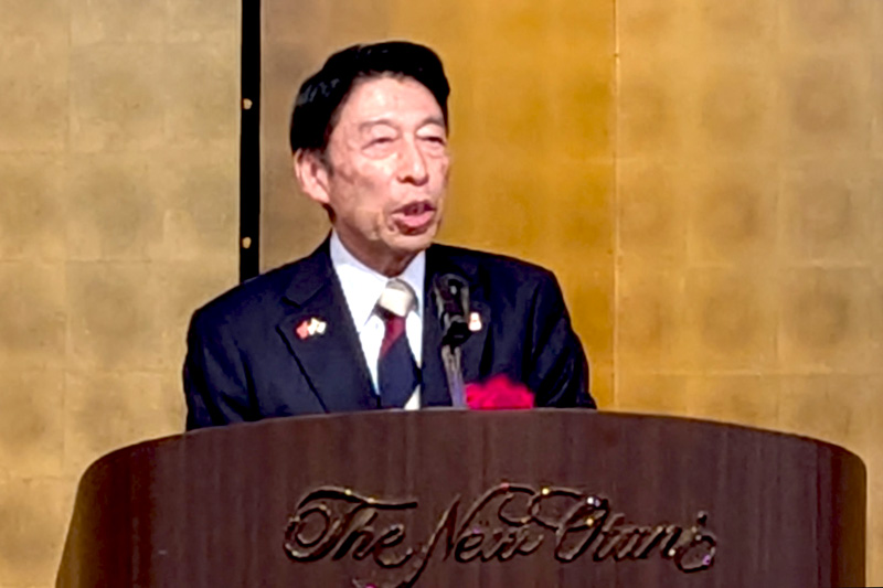 服部誠太郎知事