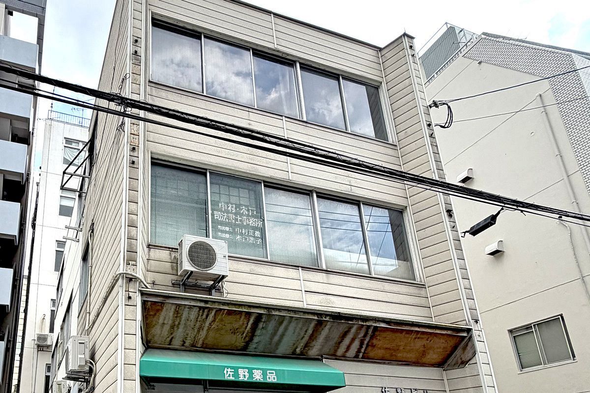 モダンプロジェ、赤坂駅5分のビルを取得