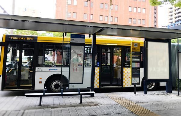 福岡都心部を走る西鉄の連節バス、7月20日より大幅増便で15分間隔運行へ