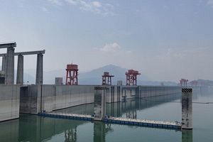 世界を襲う自然災害：最大の危機は中国の三峡ダムの決壊（3）