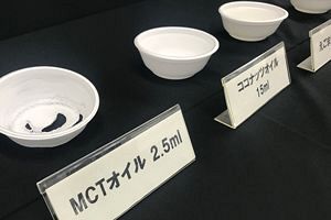 MCTオイルをカップ麺に入れると容器が破損～国民生活センターが注意喚起