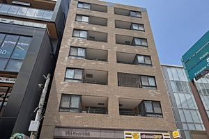 セルモ、六本松駅3分の賃貸マンションを取得