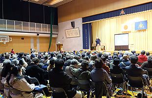 「引揚港博多湾」特別上映会に200人超集まる