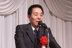 古賀誠元自民党幹事長の日教組での講演に地元福岡の賛否の声