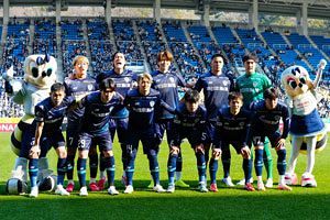 アビスパ福岡、ホームで今季初黒星　前半2失点が響くも、後半に修正の兆し