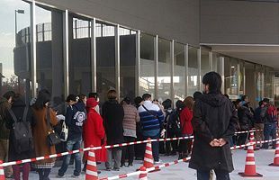 マークイズ福岡ももち本日グランドオープン、行列100人超