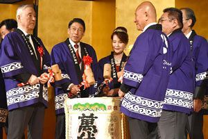 エントリーグループ、創立50周年記念祝賀会を盛大に開催