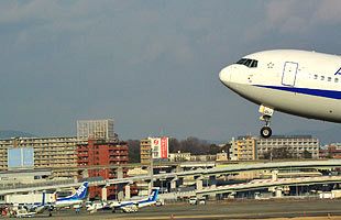 全日空、搭乗手続のミスで国交省から厳重注意