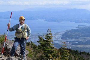 福島第一原発事故後に見られた「黒い土」はなぜ高い放射線を出したのか？～原因を解明した論文が公開（後）