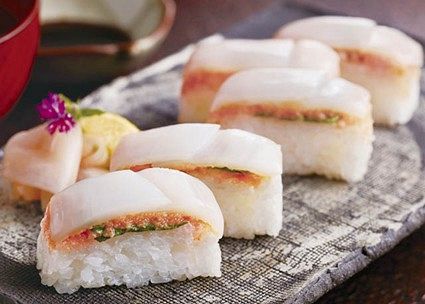 ふくやの「イカす！めんたい寿司」が、惣菜・べんとうグランプリ2025の金賞受賞