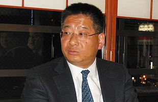 中国と九州の経済交流の課題と可能性は？駐福岡中国総領事・何 振良 氏（前）