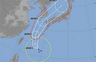大型の台風17号が発生