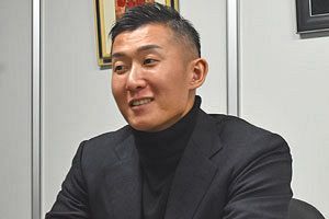 士業・医療プロフェッショナル向け総合支援 独自戦略が牽引する事業成長の実態