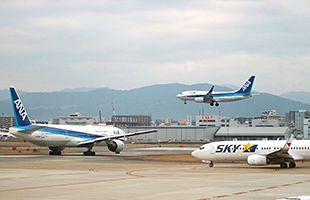 【福岡空港現場レポート】滑走路増設で「過密空港」脱却なるか？