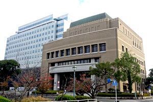 佐賀県議会、最大会派の自民党県議団分裂へ