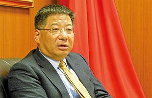 【中華人民共和国・何振良駐福岡総領事に聞く】『中国の視点』で見る貿易摩擦　望まれる「Win-Win-Win」の実現へ（中）