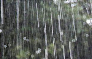 長崎県対馬市に避難勧告発令～県内各地に大雨警報、洪水警報