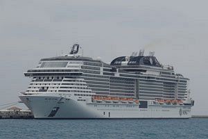 中日間の海上旅客輸送がほぼゼロに近づく