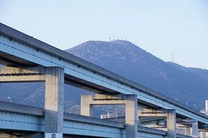 北九州高速道路舗装工事、佐藤渡辺が10.8億円で落札