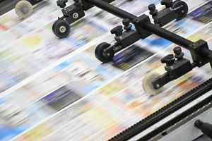 プリントネット、26年8月期中間決算　増収増益も最終減益