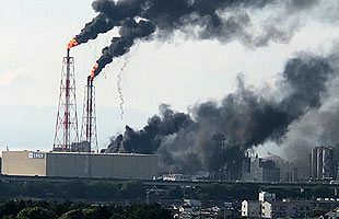 【速報】大阪府高石市高砂で化学工場の火災