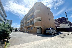 室見駅4分の賃貸マンション、アーク不動産が取得