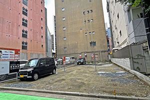 薬院駅4分の駐車場、カシムラHDが取得
