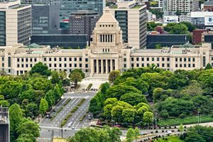 入管法「改正」で、政府は大胆な規制緩和を