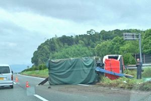 九州自動車道で事故による渋滞が発生