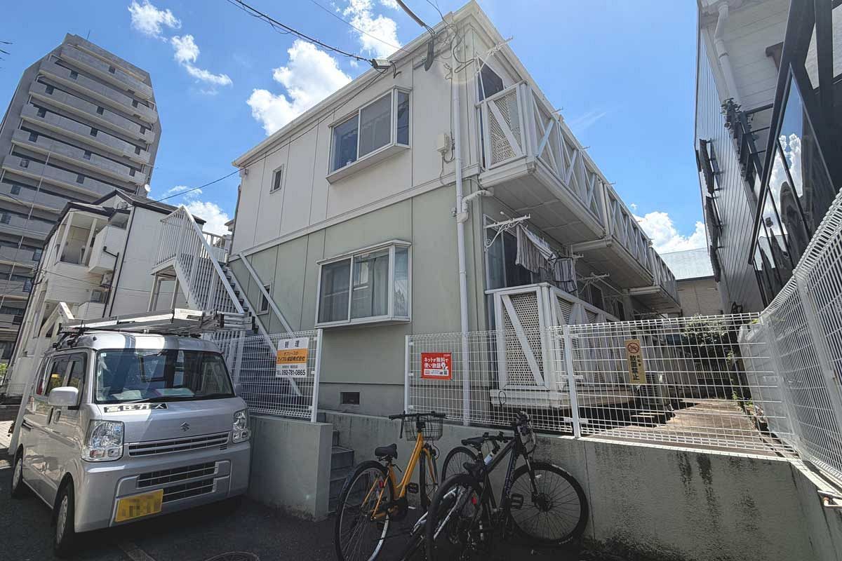 伸斉グループの関連会社、唐人町駅2分のアパートを取得