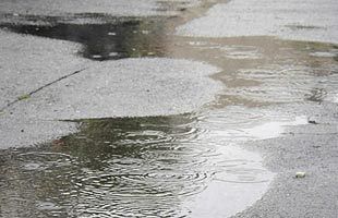 【JR九州列車運行状況】雨規制による運転見合わせ、ダイヤの乱れが発生