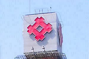 井筒屋第1四半期、減収大幅減益　通期予想は据え置く